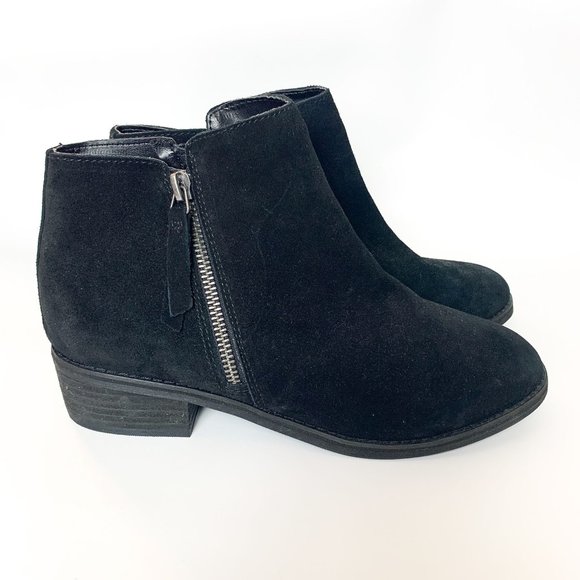 Blondo black suede zip up bootie waterproof 8 - Picture 2 of 7